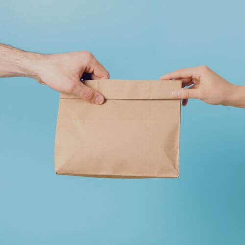 只負責「拿東西」也犯法？女取簿手收菸盒遭警埋伏